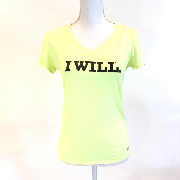 Under Armour Tops - UNDER ARMOUR Workout Tee